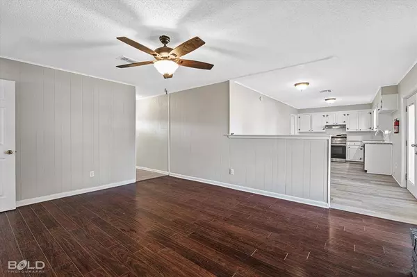 2531 La Vonne Circle, Shreveport, LA 71111