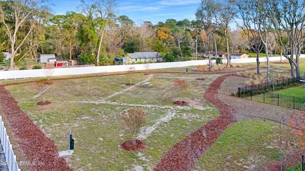 5777 TOMOHAWK LAKE DR, Jacksonville, FL 32254