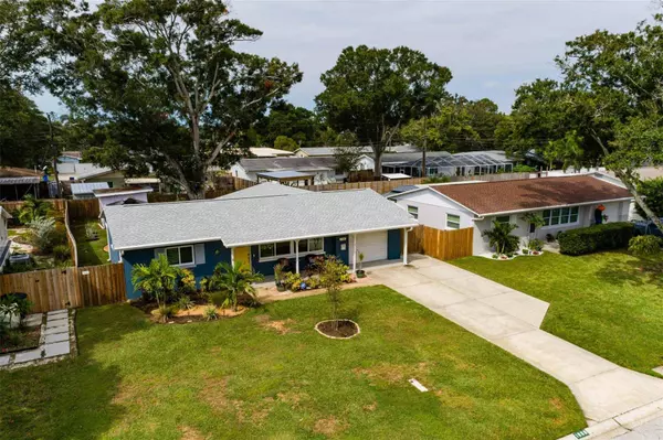 1888 59TH ST N, St Petersburg, FL 33710