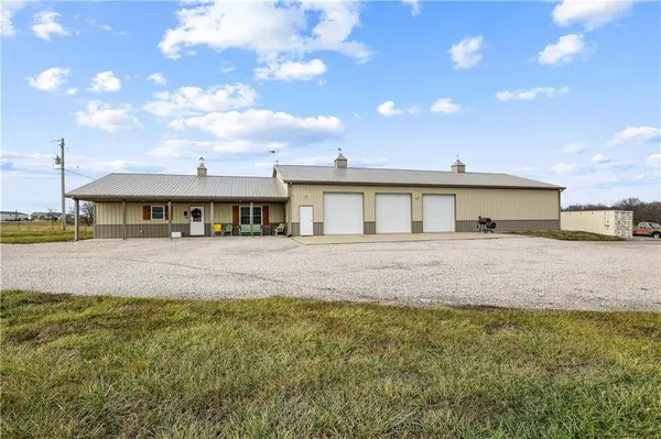 9107 NW State Route 52 N/A, Amoret, MO 64722
