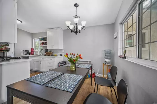 458 E Oxford ST, Chula Vista, CA 91911