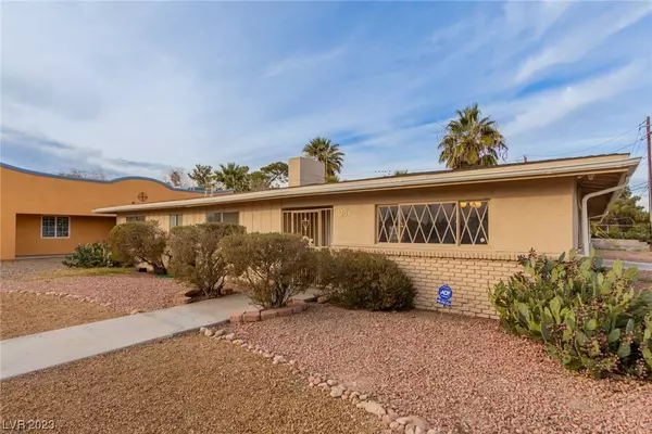 2304 Llewellyn Drive, Las Vegas, NV 89102