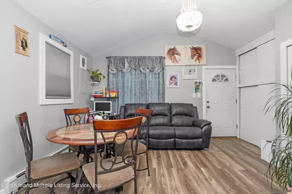 231 Freeborn Street, Staten Island, NY 10306