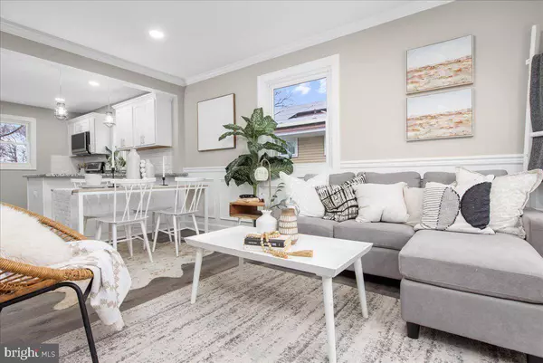 7521 OLD NORTH POINT RD, Sparrows Point, MD 21219