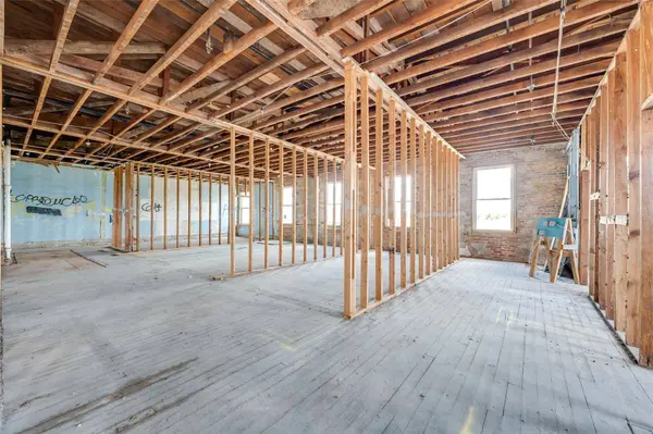 25 E WALL ST, Frostproof, FL 33843