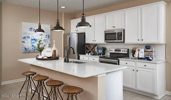 338 HONEYCOMB TRL, St Augustine, FL 32095