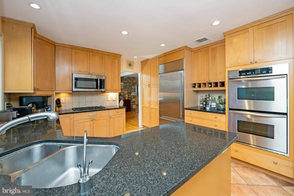 901 DALE RD, Jenkintown, PA 19046