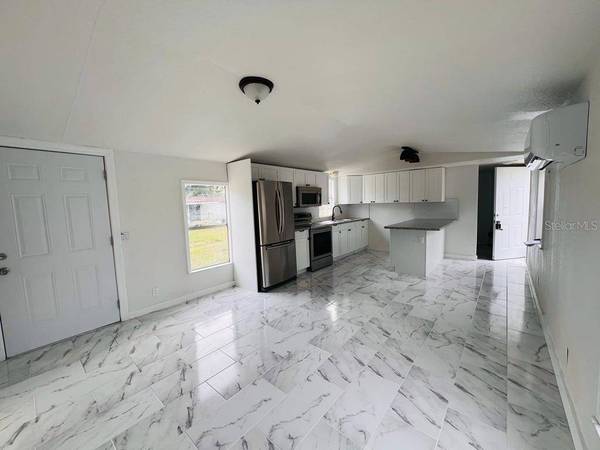 527 CALLA PL, Polk City, FL 33868