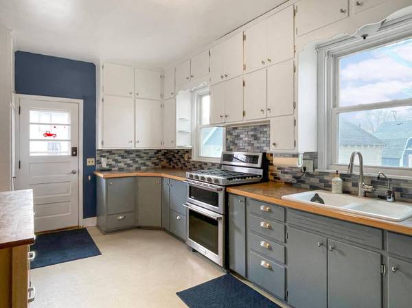 1200 Division ST S, Northfield, MN 55057