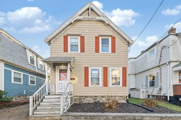 5 Allen Place, Melrose, MA 02176