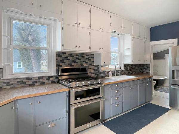 1200 Division ST S, Northfield, MN 55057