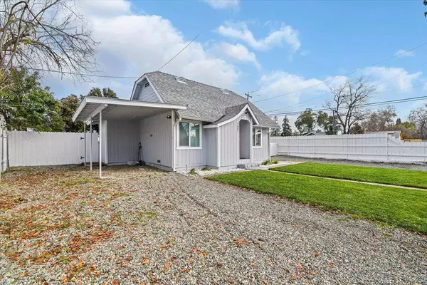 727 Francis WAY, Yuba City, CA 95991