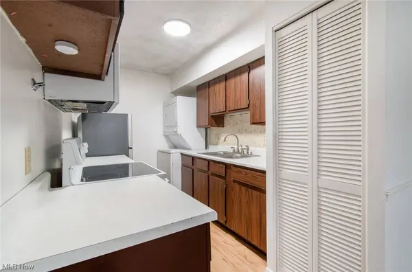 1286 Pembrooke DR, Salem, OH 44460