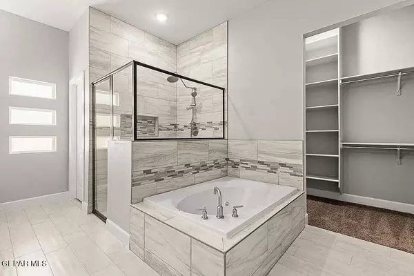 1748 Green Valley Street, El Paso, TX 79928