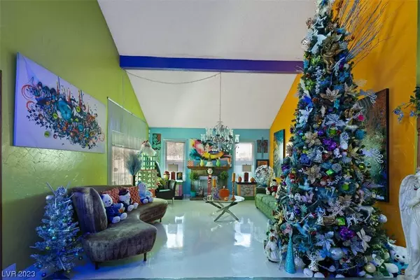 1887 E Viking Road, Las Vegas, NV 89169