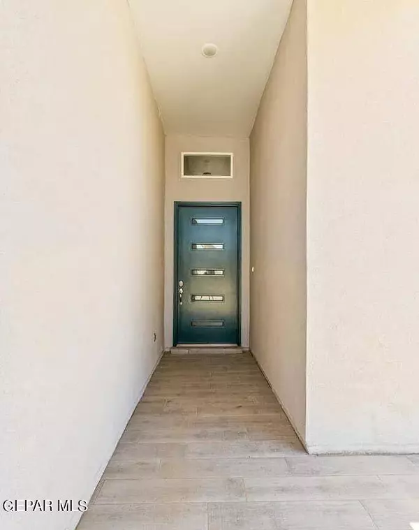 1754 Green Valley Street, El Paso, TX 79928