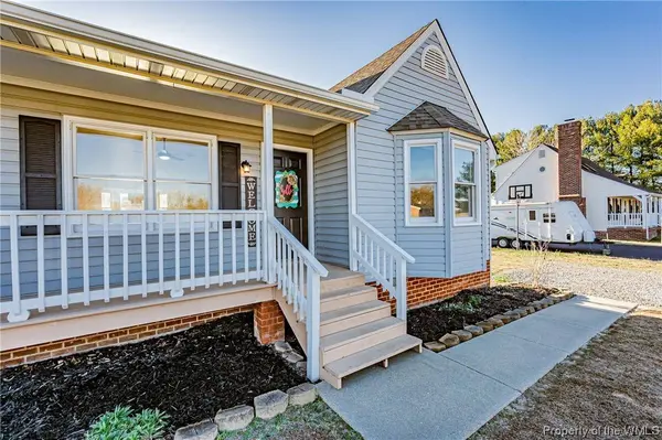 5607 Quinton Estates DR, Quinton, VA 23141