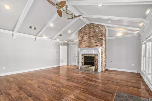 12321 EXCALIBUR AVE, Baton Rouge, LA 70816