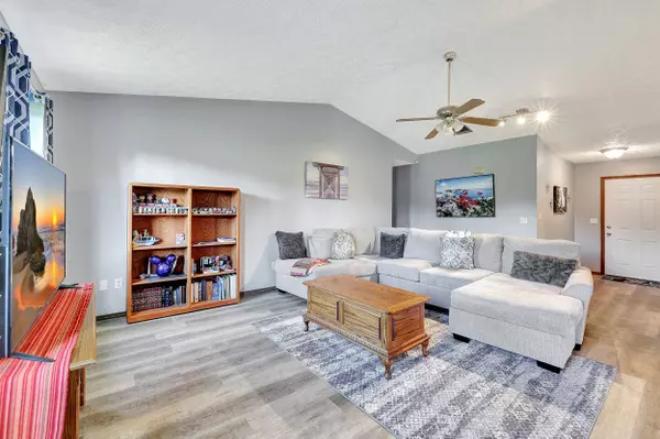 2807 S 27th ST, Fort Pierce, FL 34981