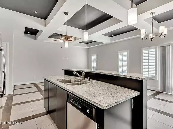 1750 Green Valley Street, El Paso, TX 79928