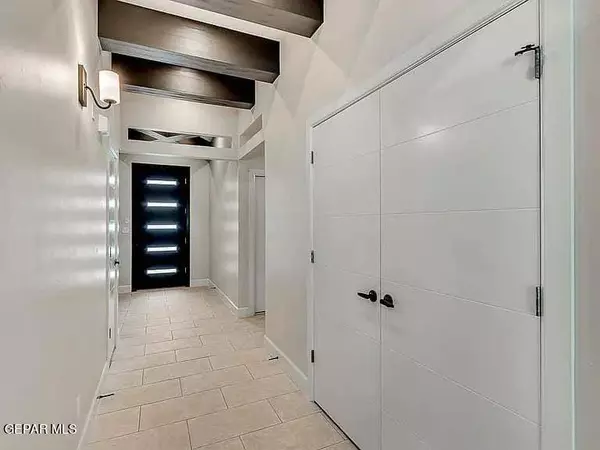 1750 Green Valley Street, El Paso, TX 79928