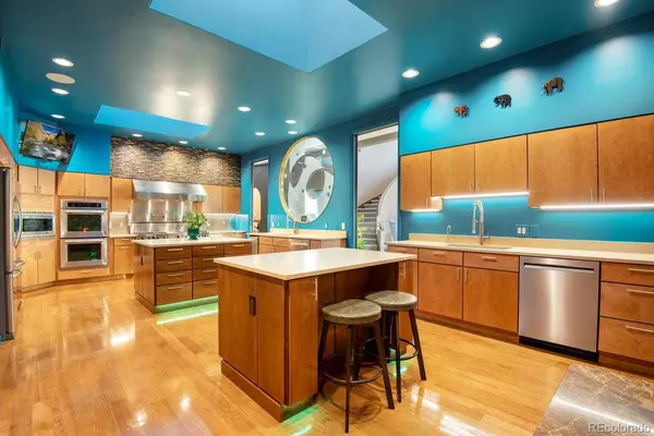 9 Sedgwick DR, Cherry Hills Village, CO 80113