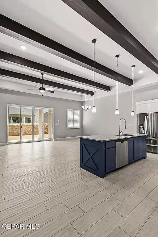 1748 Green Valley Street, El Paso, TX 79928