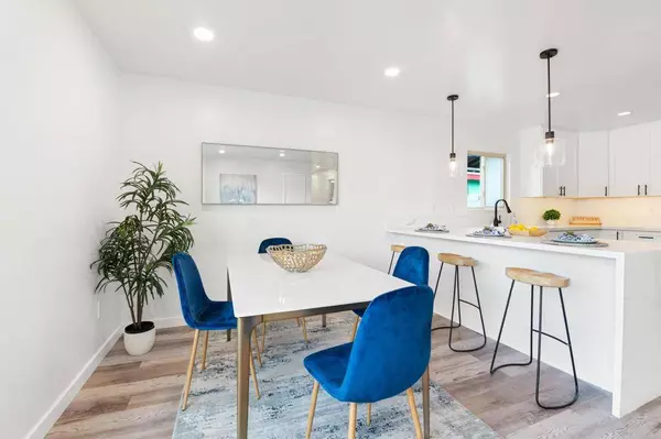 7742 Shorewood DR, San Diego, CA 92114