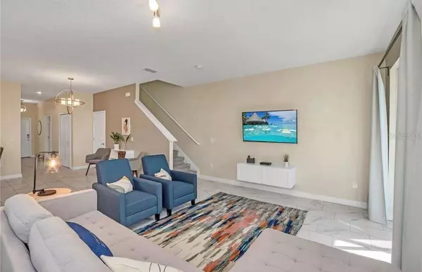 4851 ROMEO CIR, Kissimmee, FL 34746