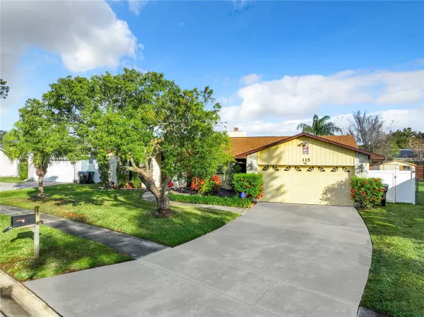 115 PEPPERTREE DR, Orlando, FL 32825