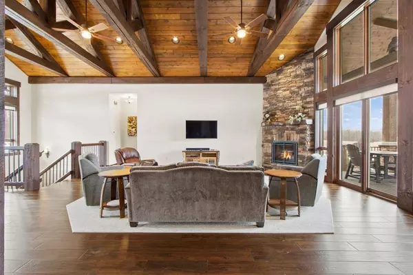 E7818A Schara Road, North Freedom, WI 53951