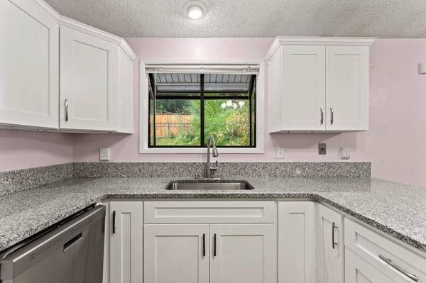 1023 S Edgerton Rd, Spokane Valley, WA 99212