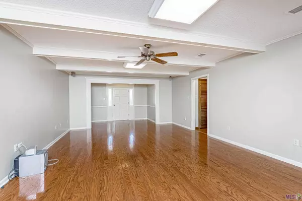 4706 SHADELAND DR, Baton Rouge, LA 70816