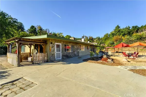 2128 El Cajonita DR, La Habra Heights, CA 90631