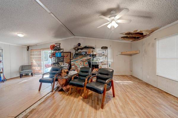 21743 Walker DR, Conroe, TX 77306