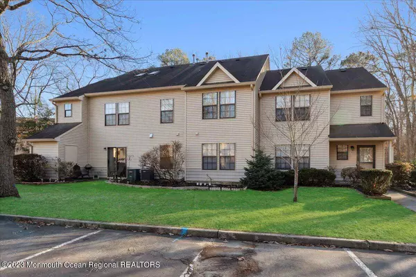 905 Poppy Place, Jackson, NJ 08527