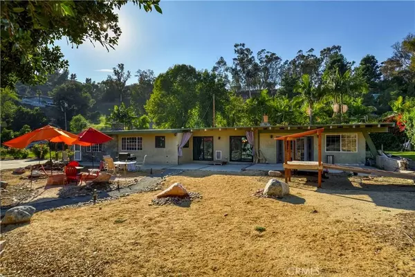 2128 El Cajonita DR, La Habra Heights, CA 90631