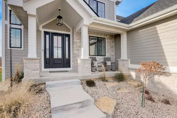 805 Walter Run, Waunakee, WI 53597