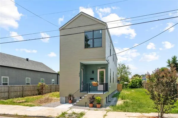 1820 DUMAINE ST, New Orleans, LA 70116