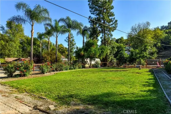 2128 El Cajonita DR, La Habra Heights, CA 90631