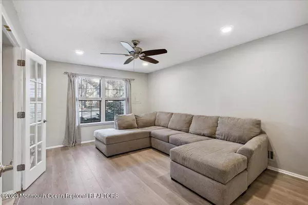 905 Poppy Place, Jackson, NJ 08527