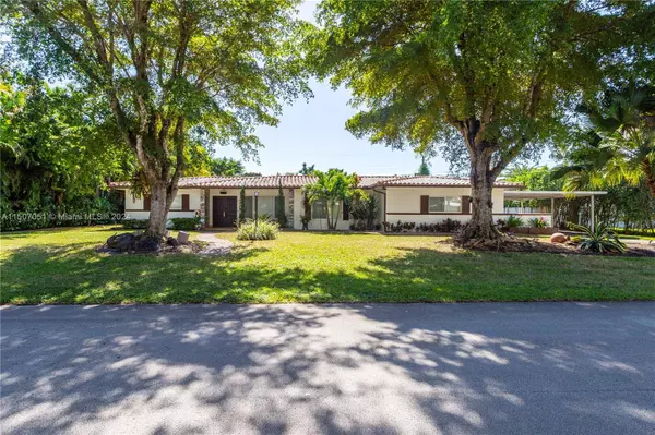 7460 SW 126th St, Pinecrest, FL 33156