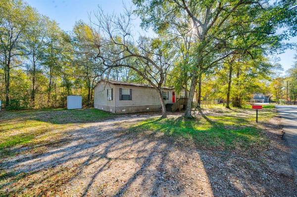 21743 Walker DR, Conroe, TX 77306