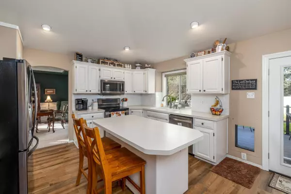 12112 N Denver Dr, Spokane, WA 99218