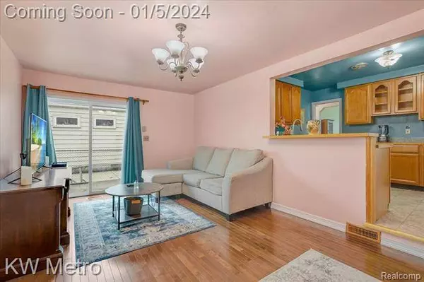 4006 EDGAR Avenue, Royal Oak, MI 48073