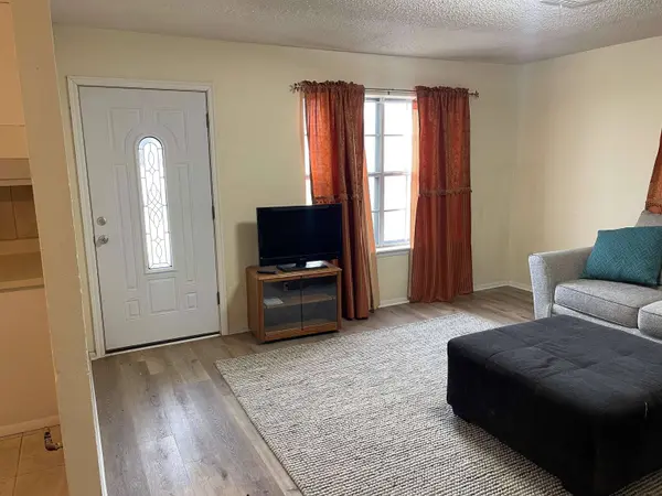 102 Cottonwood, Seiling, OK 73663