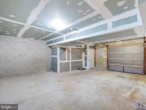 1112 E 14TH ST, Wilmington, DE 19802