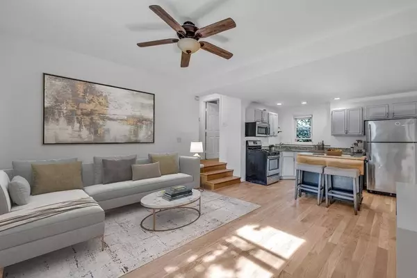 224 West Sixth St #1, Boston, MA 02127