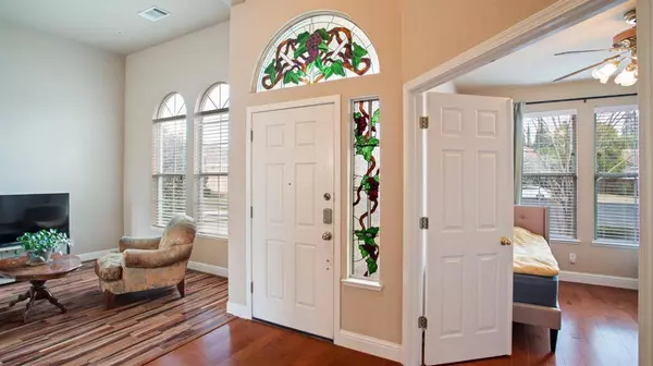 141 Privett CT, Roseville, CA 95747