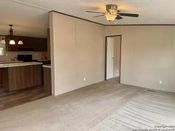 527 PR 1501, Bandera, TX 78003